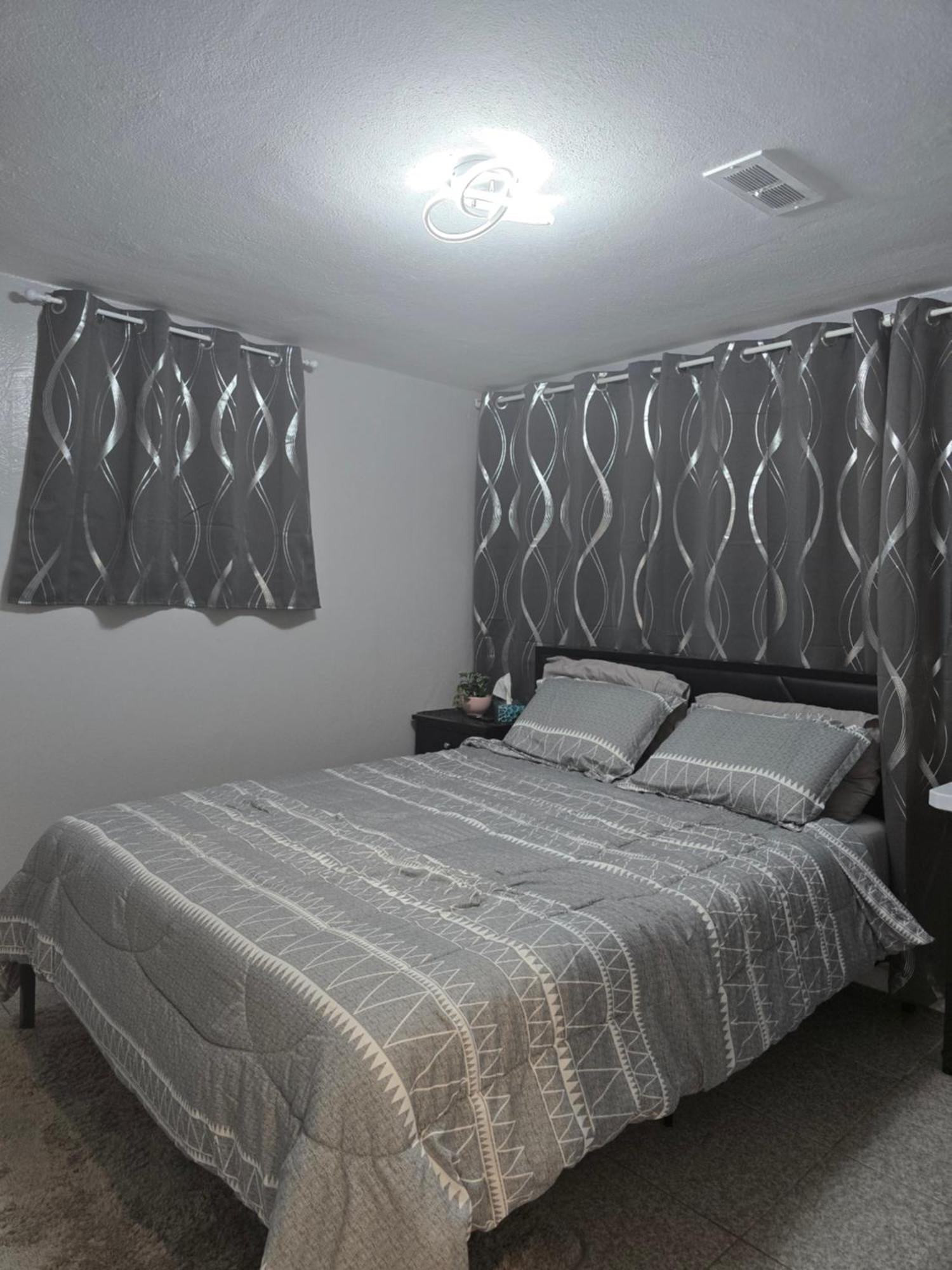 Falstaff Home Торонто Экстерьер фото